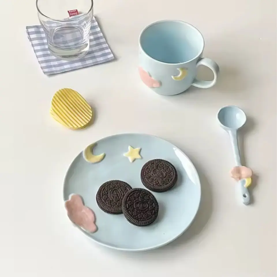 Taza de Cerámica con Diseño de Nubes Pintada a Mano T-00041 5