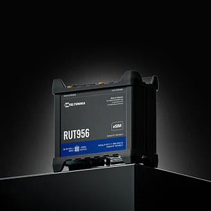 RUT956﻿ - ROUTER CELULAR INDUSTRIAL