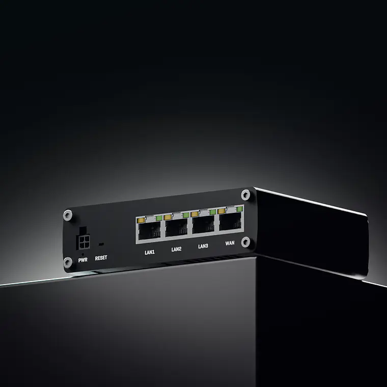 RUTM08 - ROUTER INDUSTRIAL POR CABLE 6