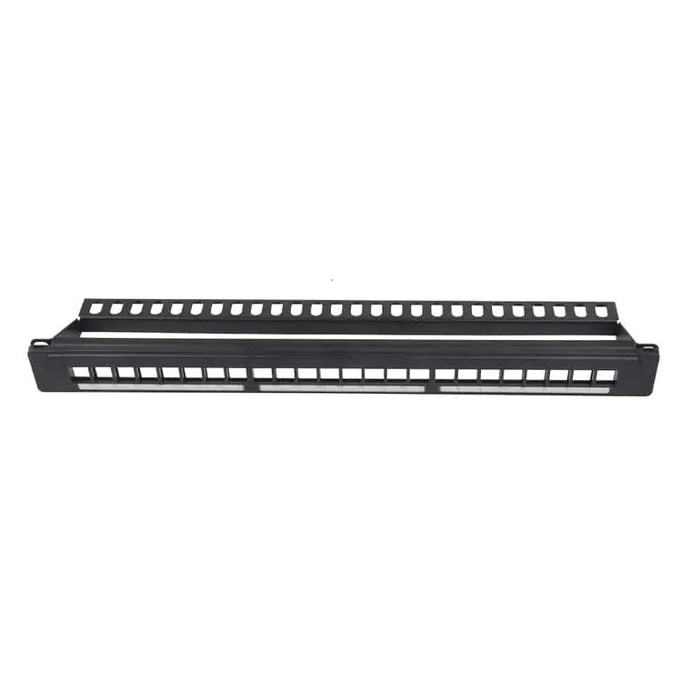 PLACA PATCH 24 PUERTOS VACÍA 1