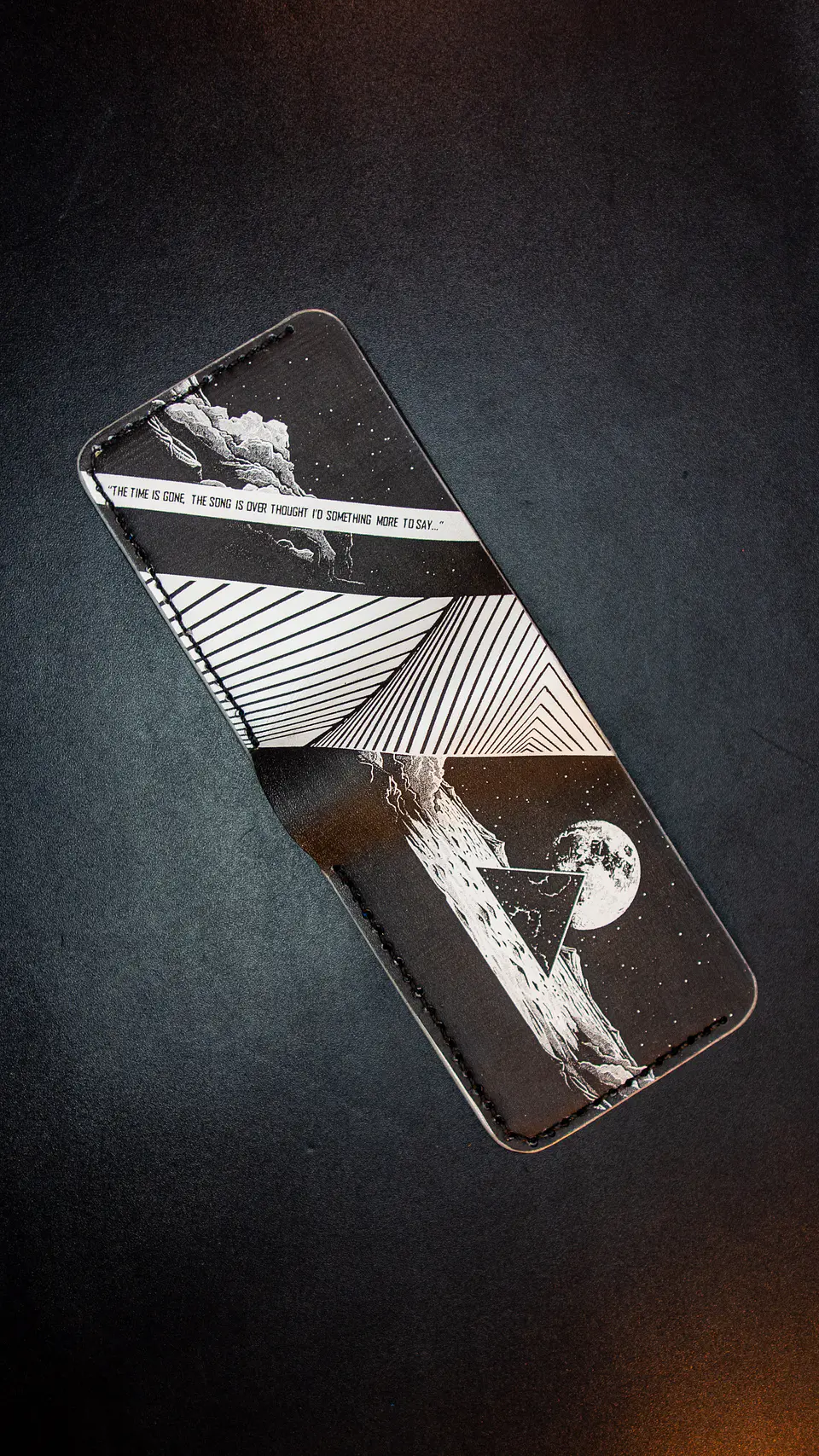 BILLETERA DE CUERO / PINK FLOYD / CARTERA / PORTA DOCUMENTO  2