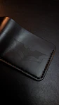 Billetera de Cuero Conceptual – Homenaje a BATMAN - Miniatura 4