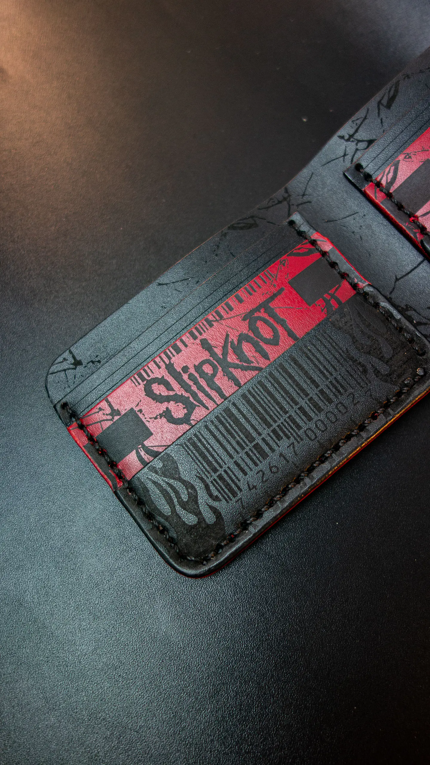 BILLETERA DE CUERO / SLIPKNOT / NEGRA / PORTA DOCUMENTO 9
