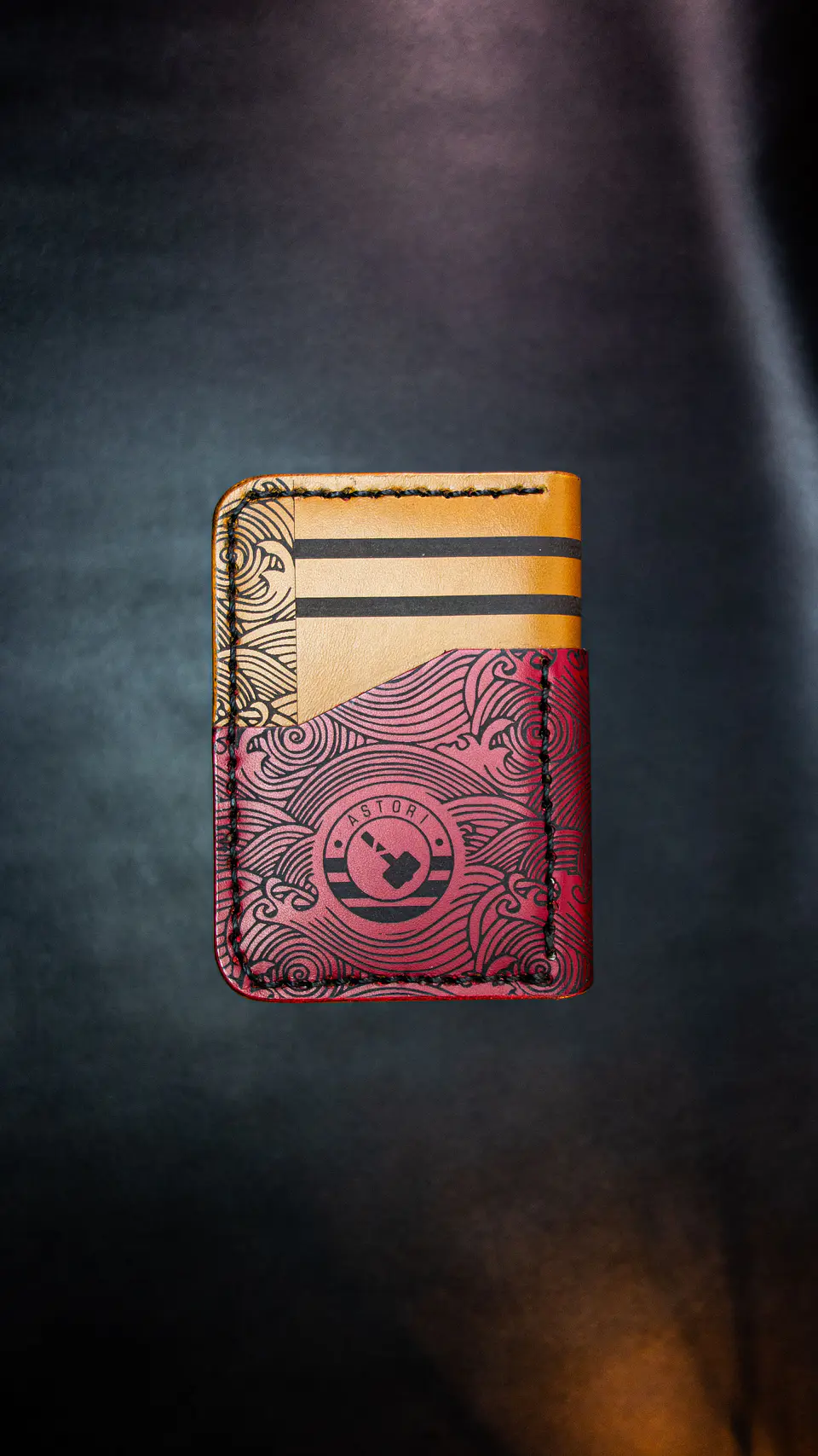 TARJETERO VERTICAL DE CUERO  / LUFFY ONEPIECE VERSION 2 2