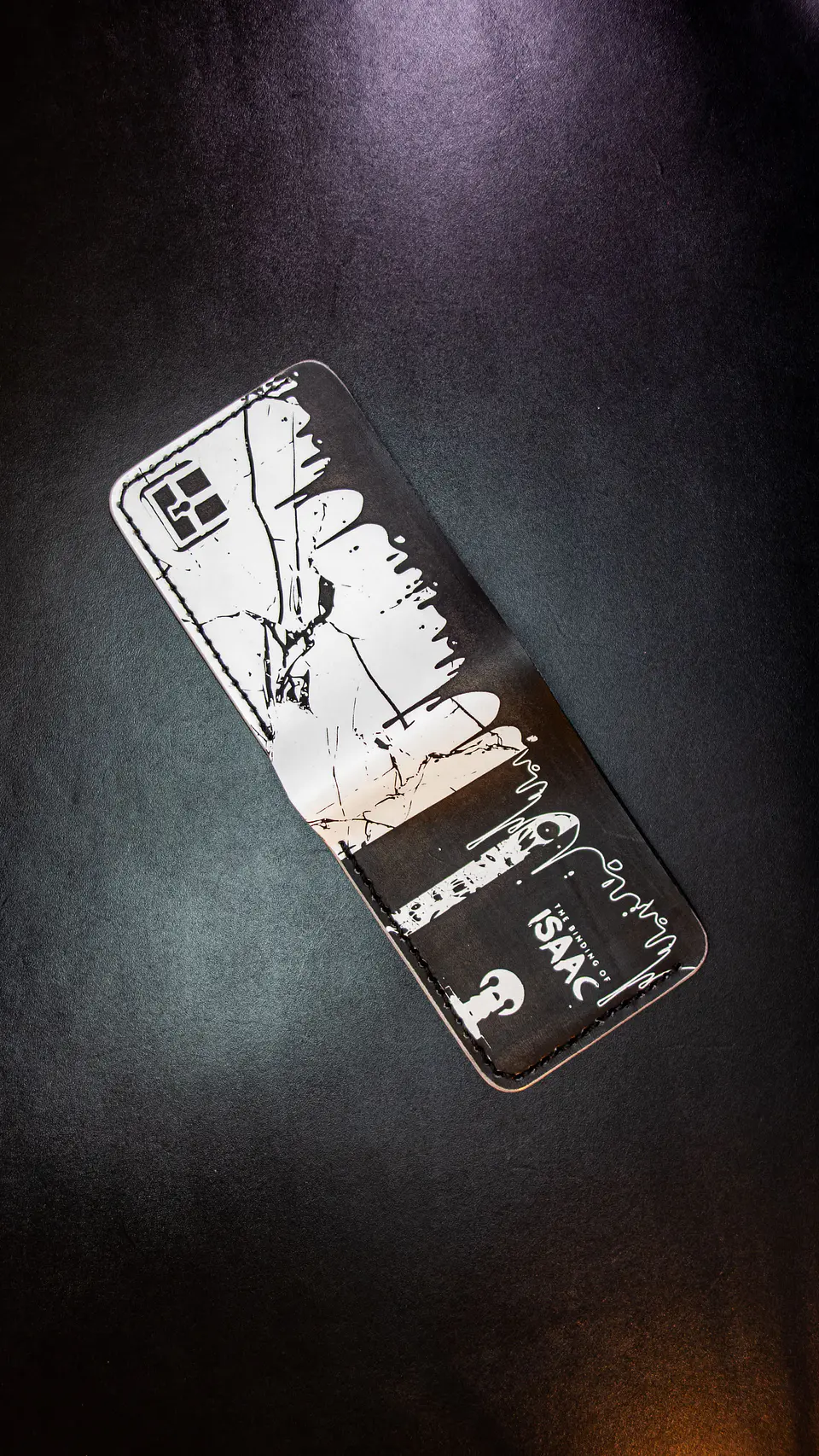 BILLETERA DE CUERO THE BINDING OF ISAAC 2
