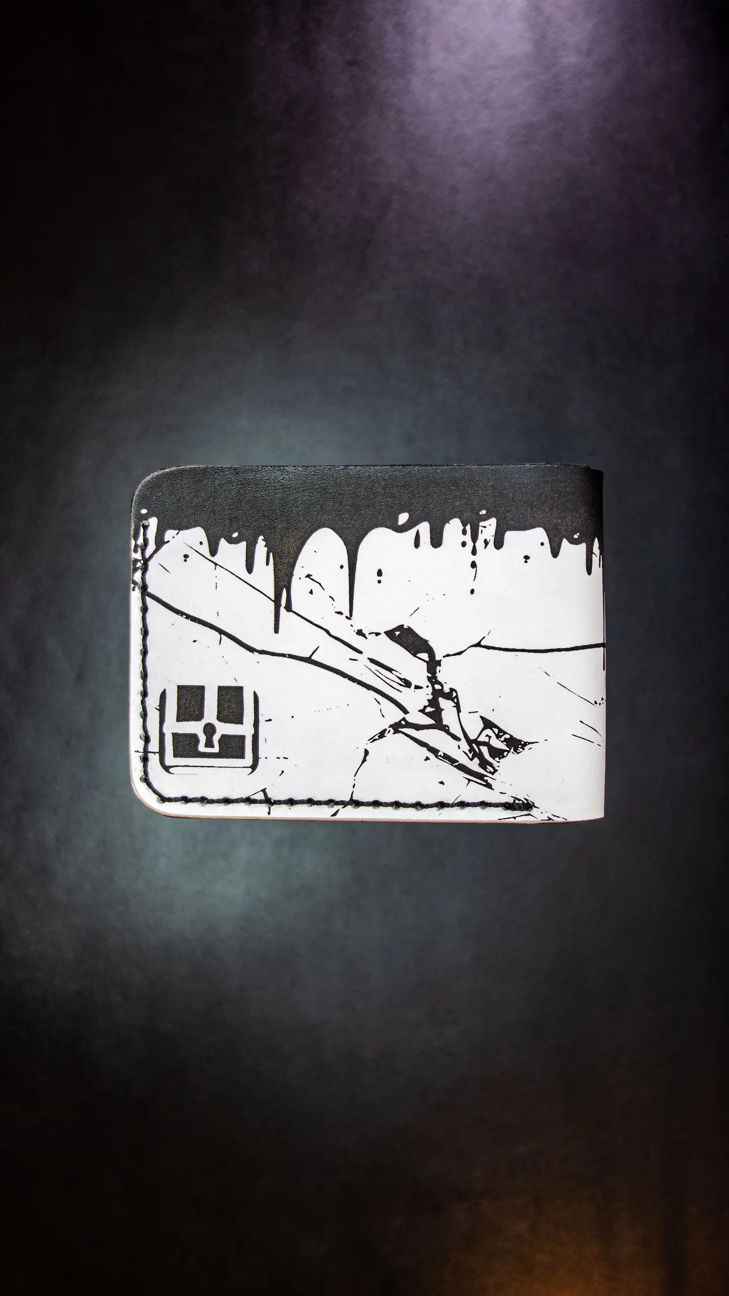 BILLETERA DE CUERO THE BINDING OF ISAAC 8