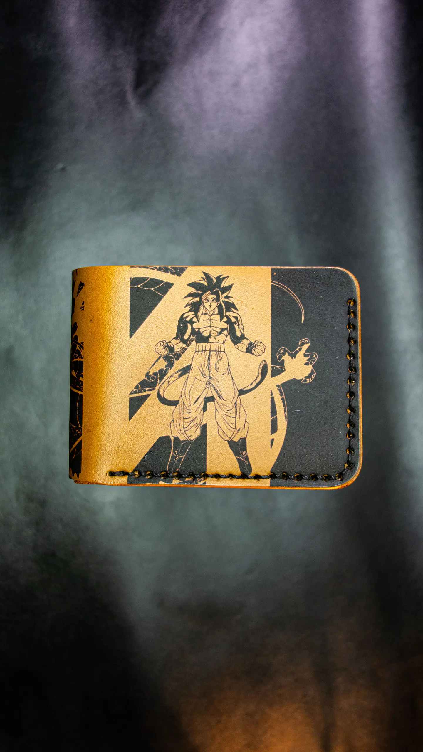 Billetera de Cuero Conceptual - Homenaje a Goku Fase 4 Dragon ball Daima  1