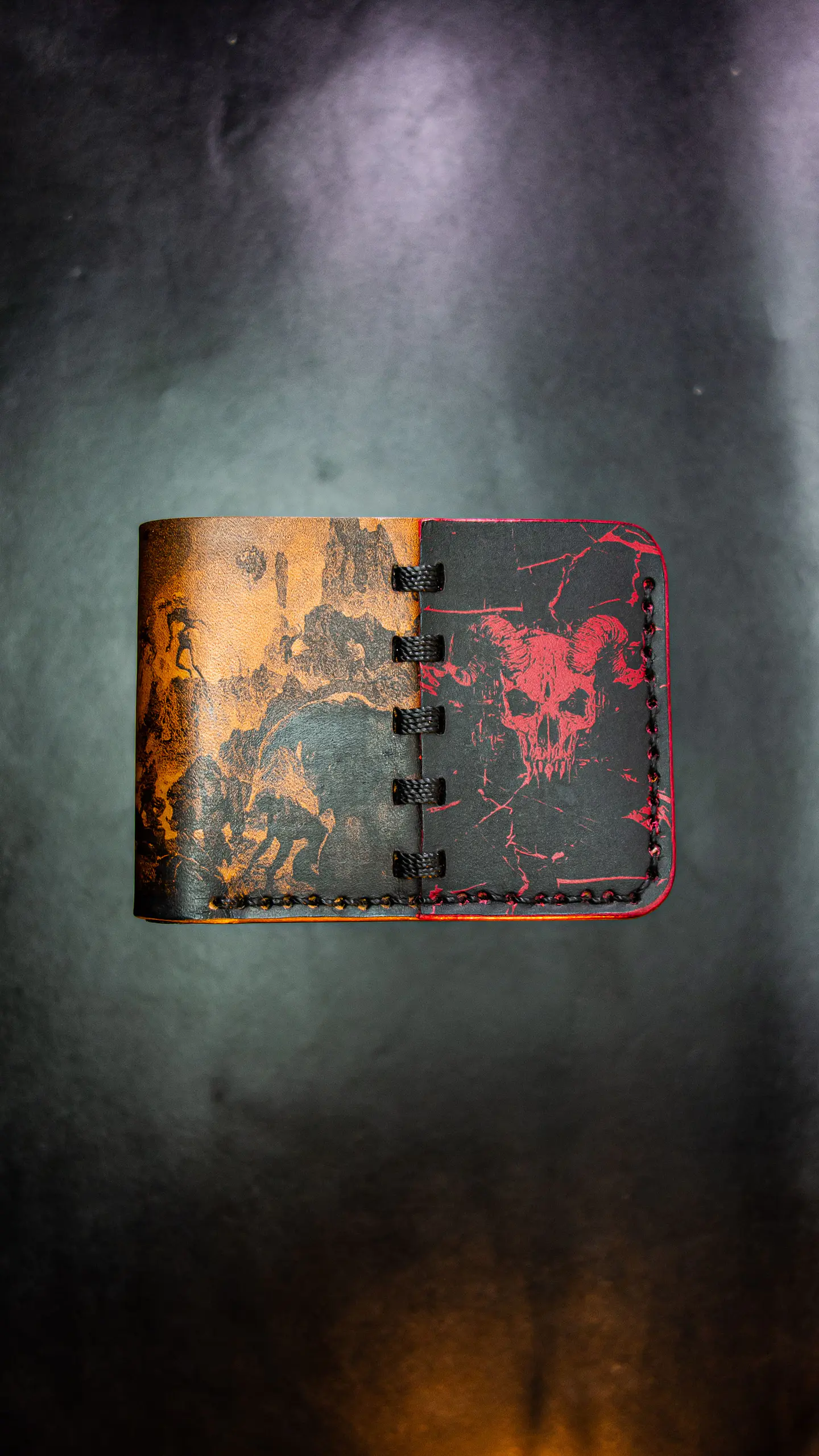 Billetera de Cuero Conceptual – Homenaje a DOOM 1