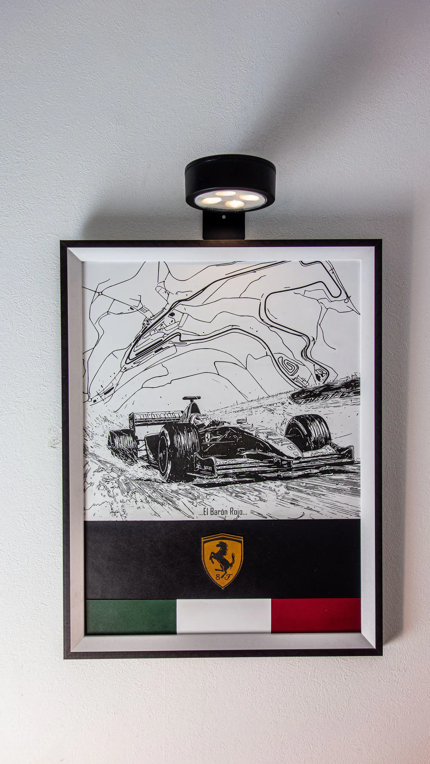 Cuadro de Cuero Formula 1 Homenaje a Michael Schumacher – 