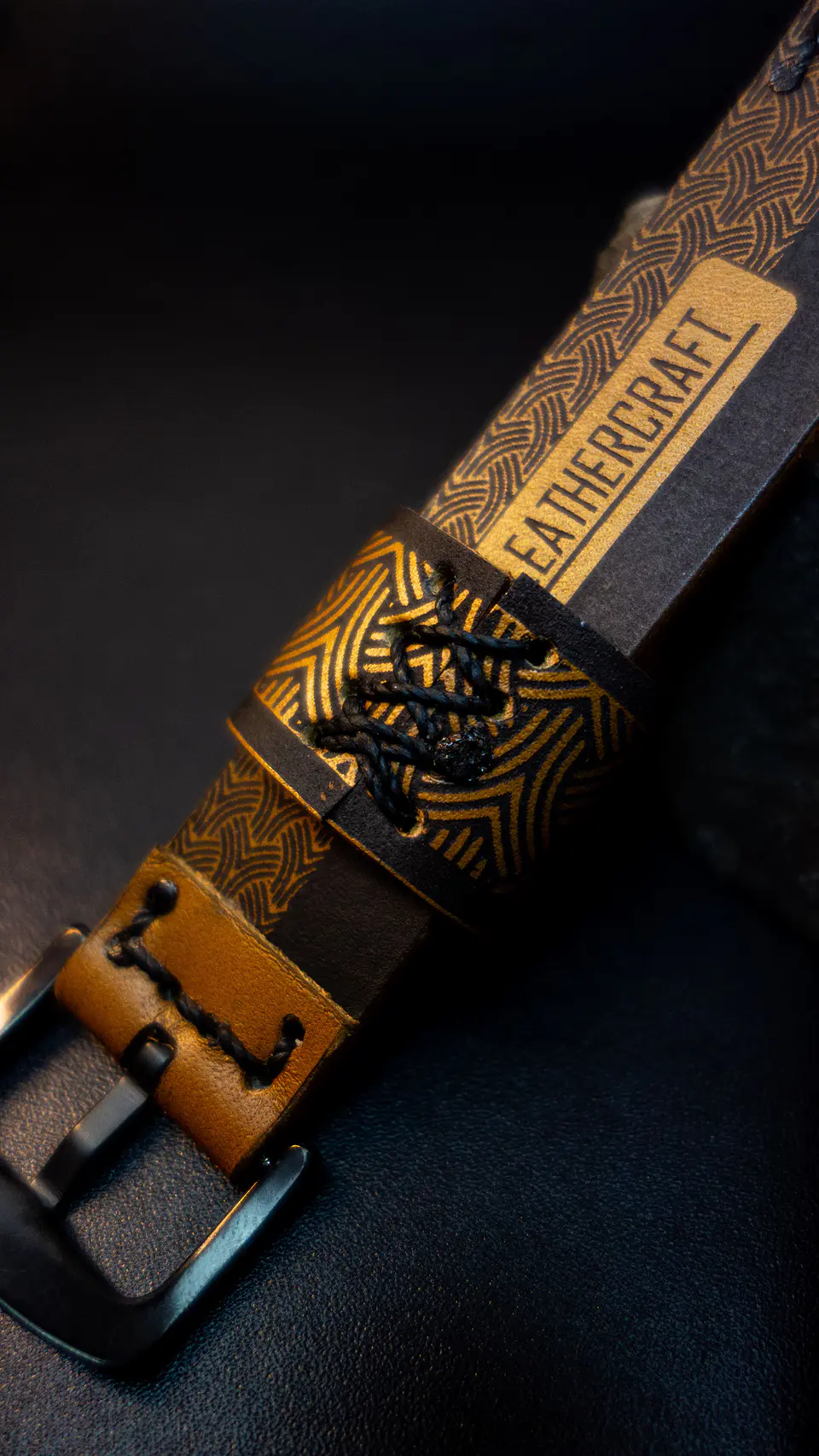 Correa de Cuero Vikinga para Apple Watch – Thor & Runa Thurisaz 4