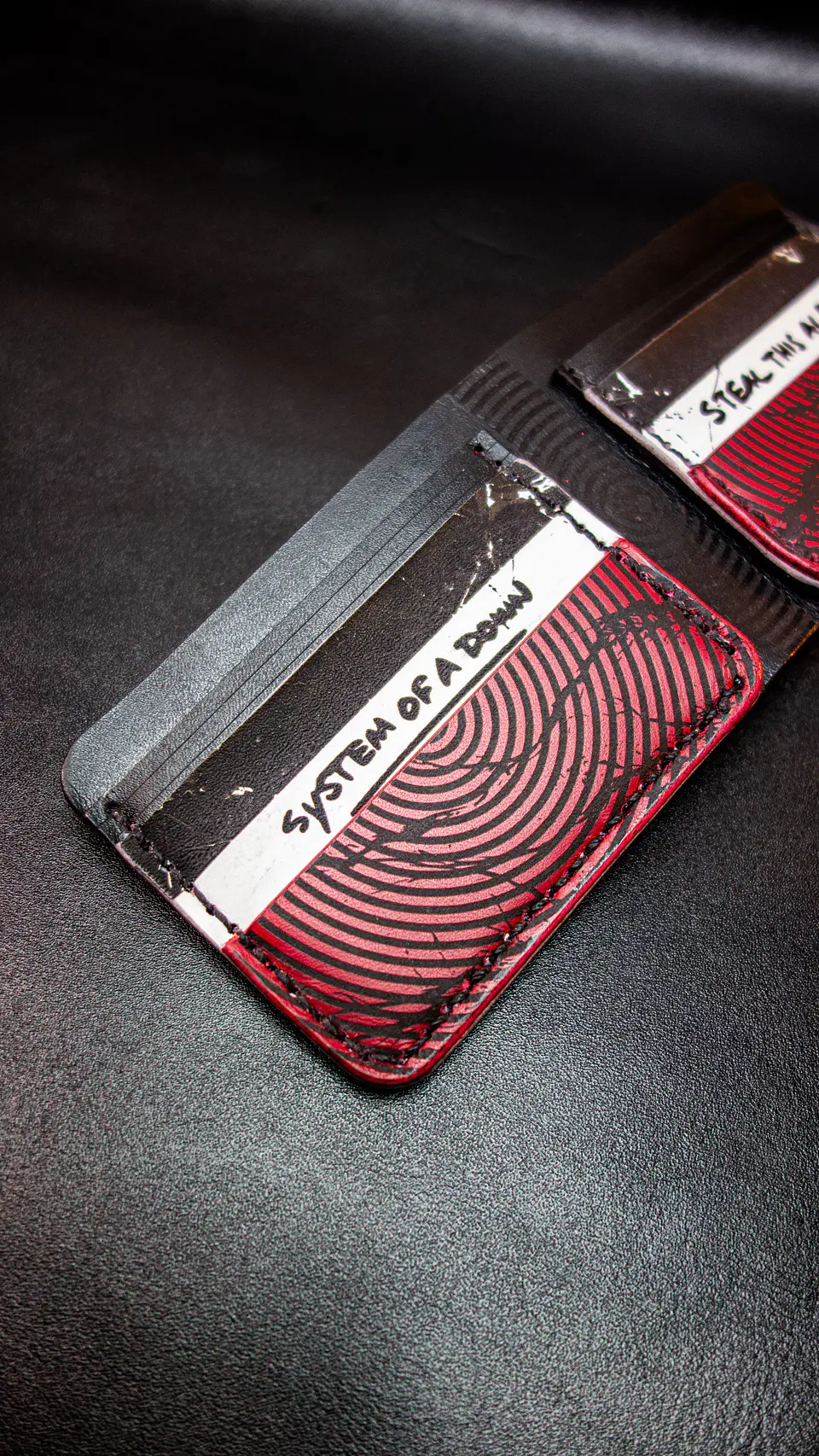 Billetera System of a Down – Homenaje Conceptual en Cuero 4