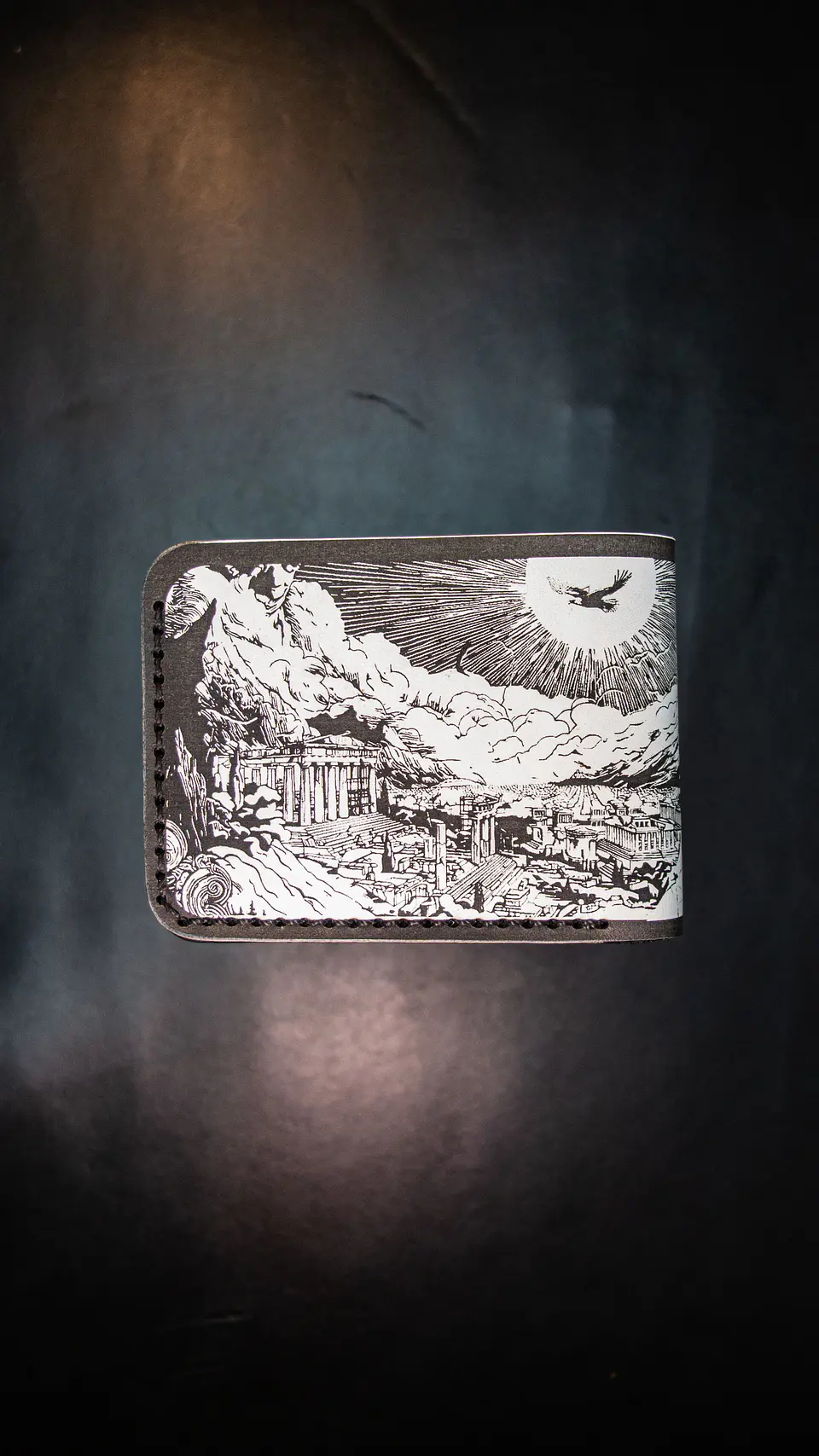 Billetera de Cuero – Zeus, Edición Conceptual Exclusiva ⚡ 2