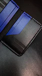 Tarjetero Vertical ASTORI - CUERO Negro & Azul - Miniatura 4