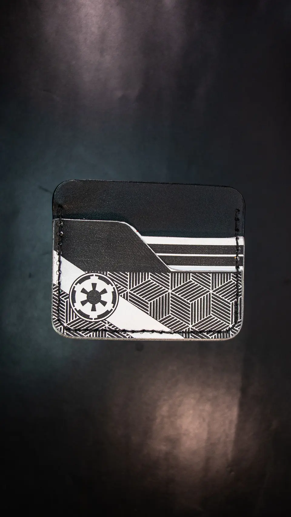 Tarjetero Conceptual de cuero - Soldado Imperial 4