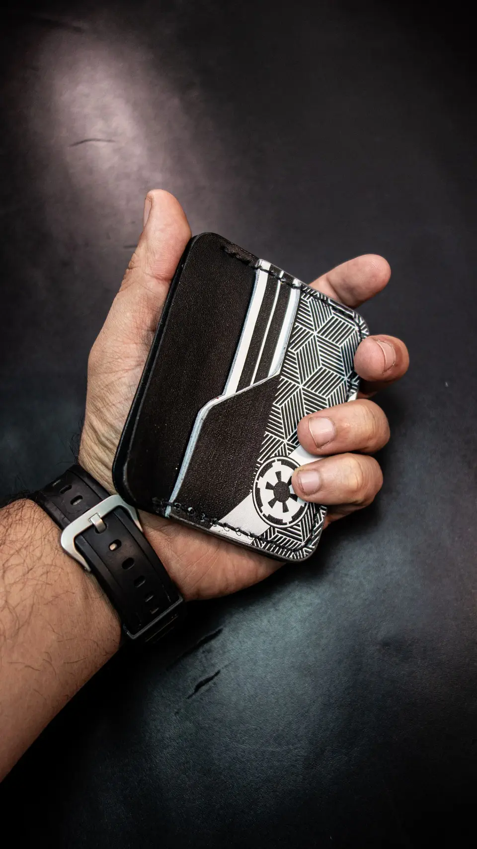 Tarjetero Conceptual de cuero - Soldado Imperial 5