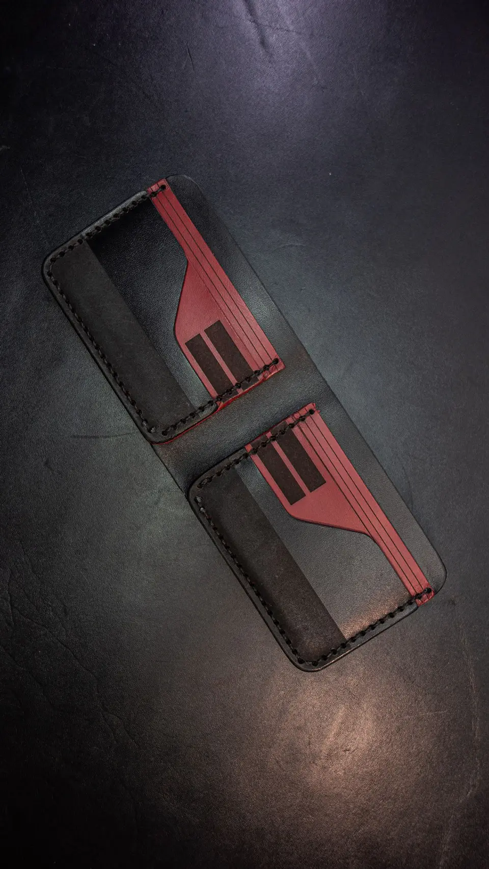 Billetera de Cuero – Edición Conceptual “Líneas Modernas” | Astori 7