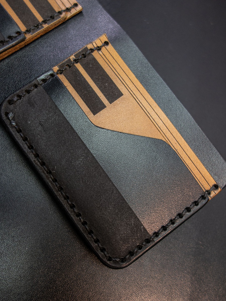 Billetera de Cuero – Edición Conceptual “Líneas Modernas” | Astori 9