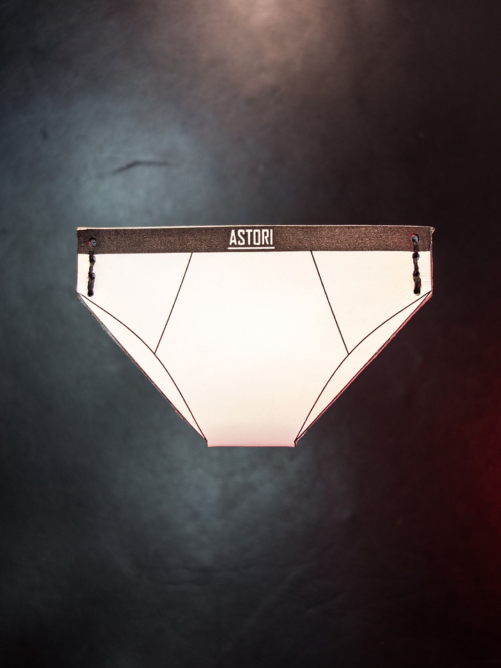 Tarjetero de Cuero – “Cardsonzillo” ⚪🔥 1