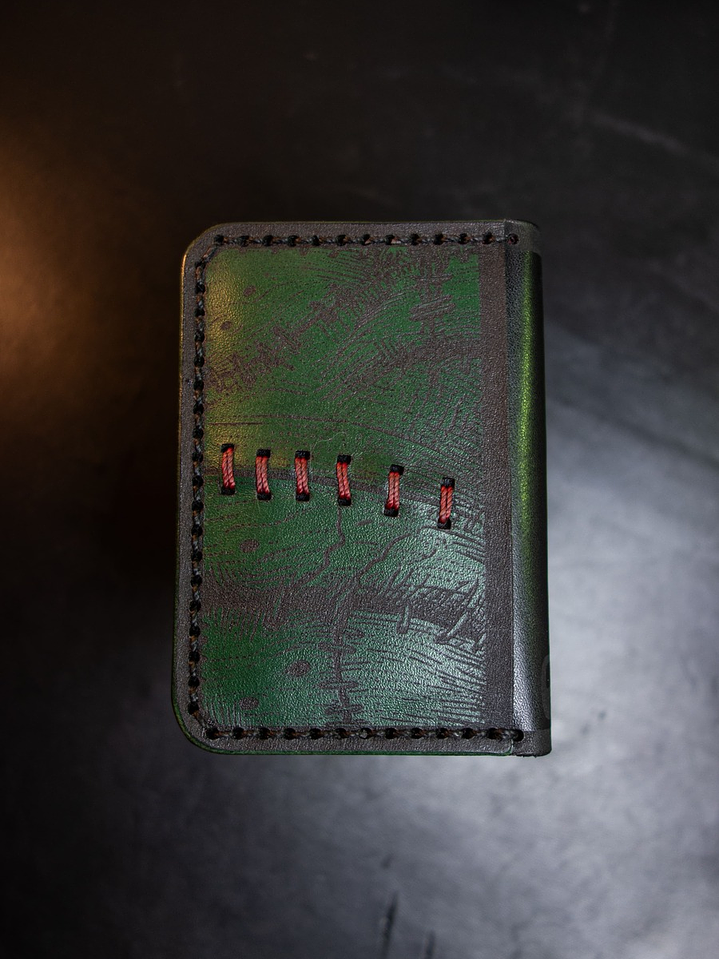 TARJETERO VERTICAL DE CUERO FRANKENSTEIN  8