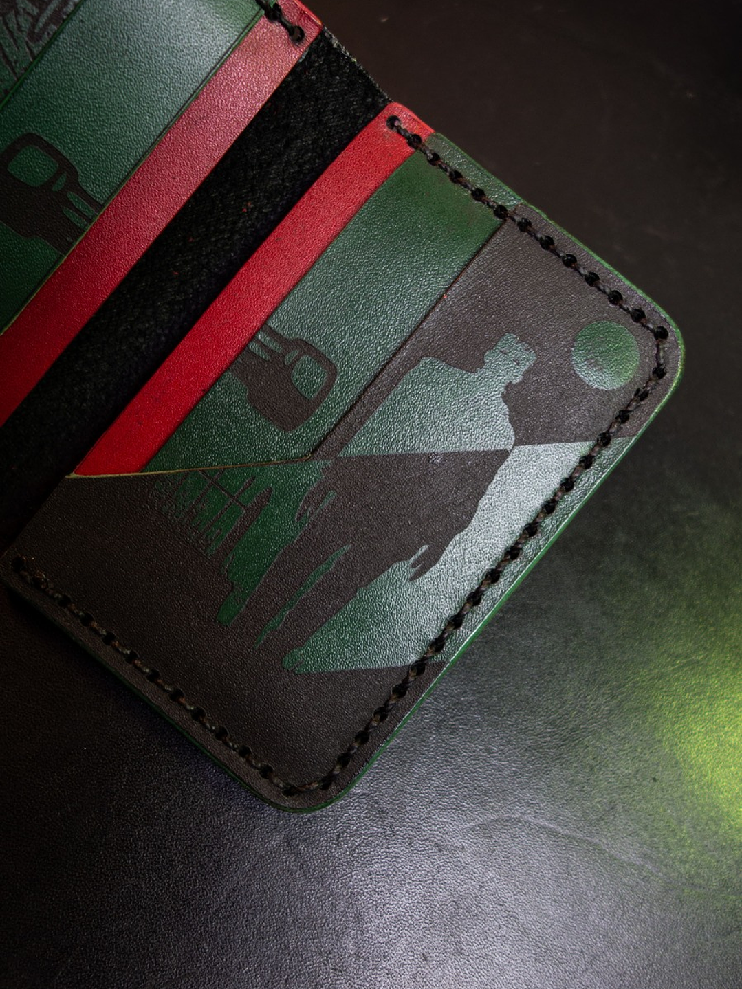 TARJETERO VERTICAL DE CUERO FRANKENSTEIN  6