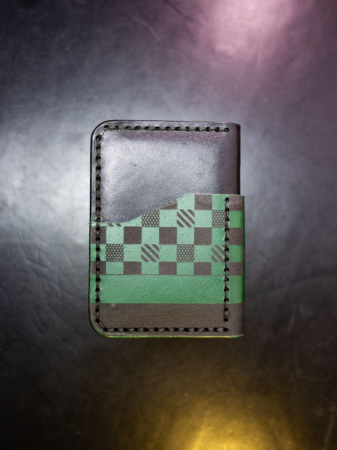 TARJETERO VERTICAL DE CUERO INSPIRADO EN SLYTHERIN 8