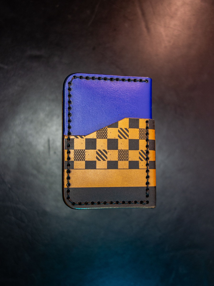 TARJETERO VERTICAL DE CUERO INSPIRADO EN REVENCLAW 8