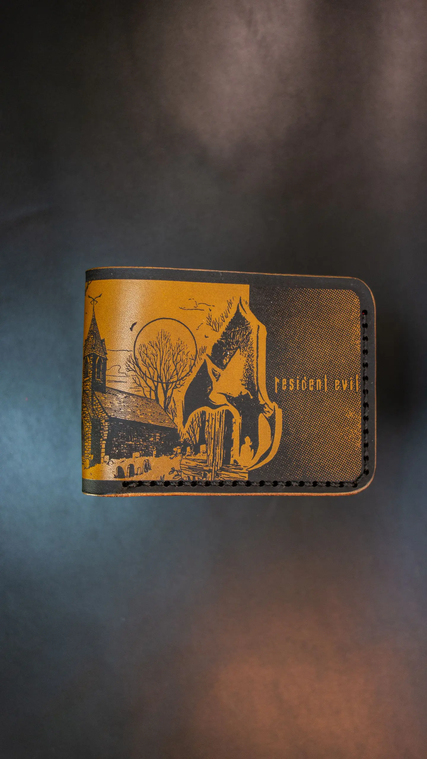 Billetera de Cuero – Homenaje a Resident Evil 4 | Edición Conceptual 1
