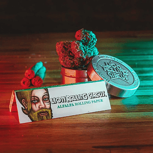 Papelillos Alfalfa 1 1/4-Lion Rolling Circus