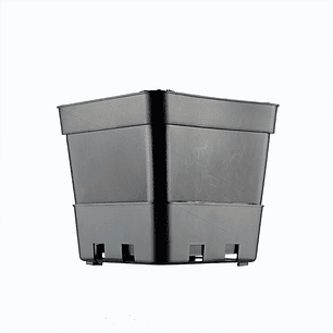 MACETA CUADRADA NEGRA 1.65LT