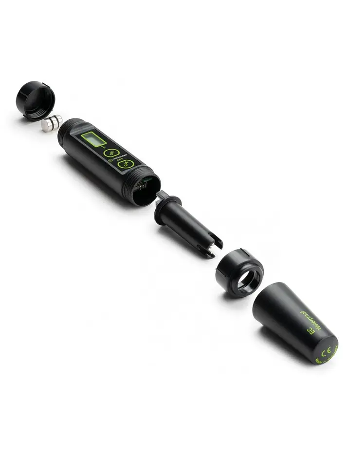 Medidor Ec Waterproof-Milwaukee 3