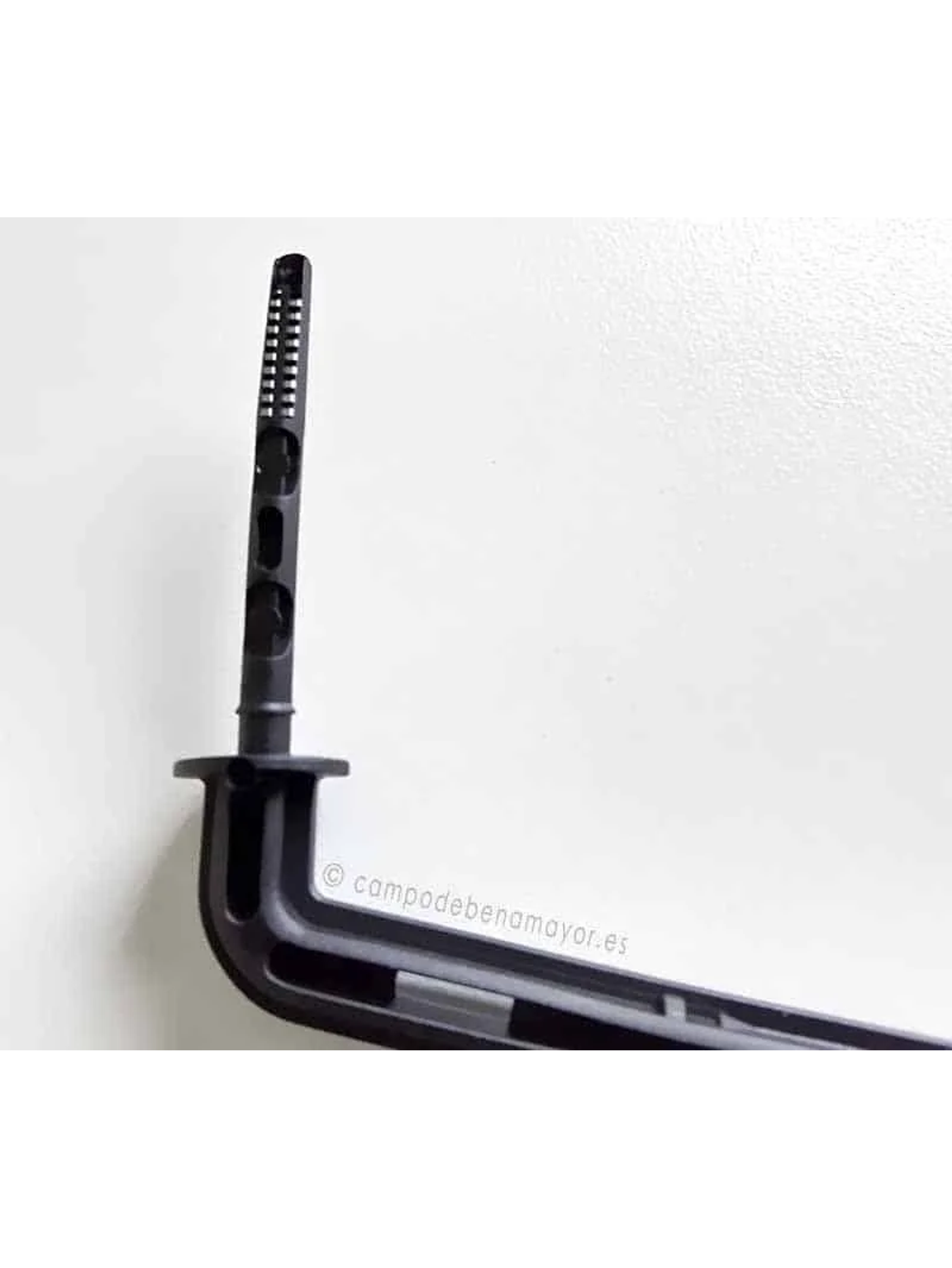 Gotero Flecha 2.3 L/H Angular Negro-Netafim 1