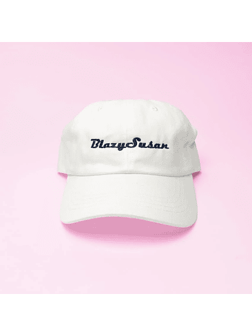 DAD HATS WHITE-BLAZY SUSAN 1
