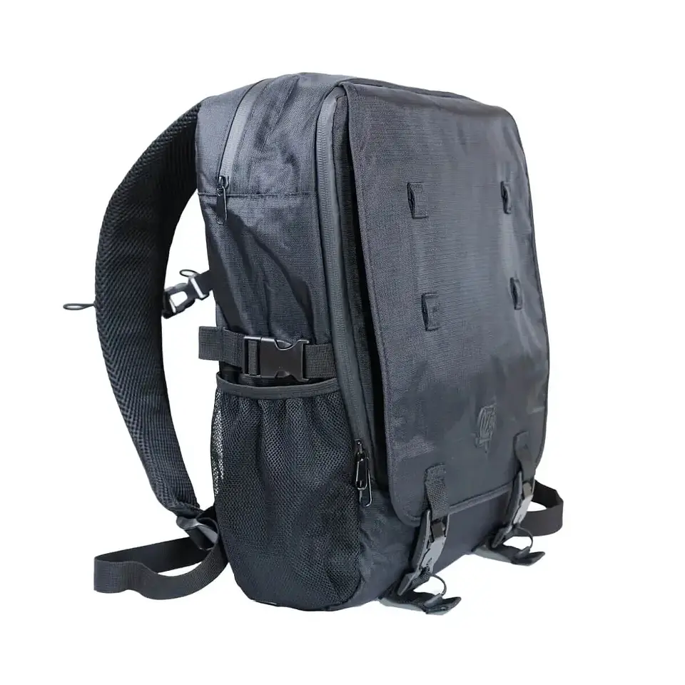Mochila Slim Black-Ozeta 1
