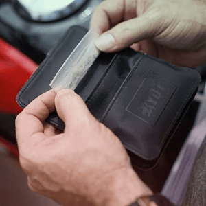 Estuche Roller Wallet Black-Ryot