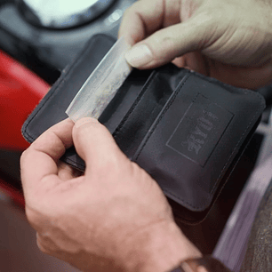 ESTUCHE ROLLER WALLET BLACK-RYOT