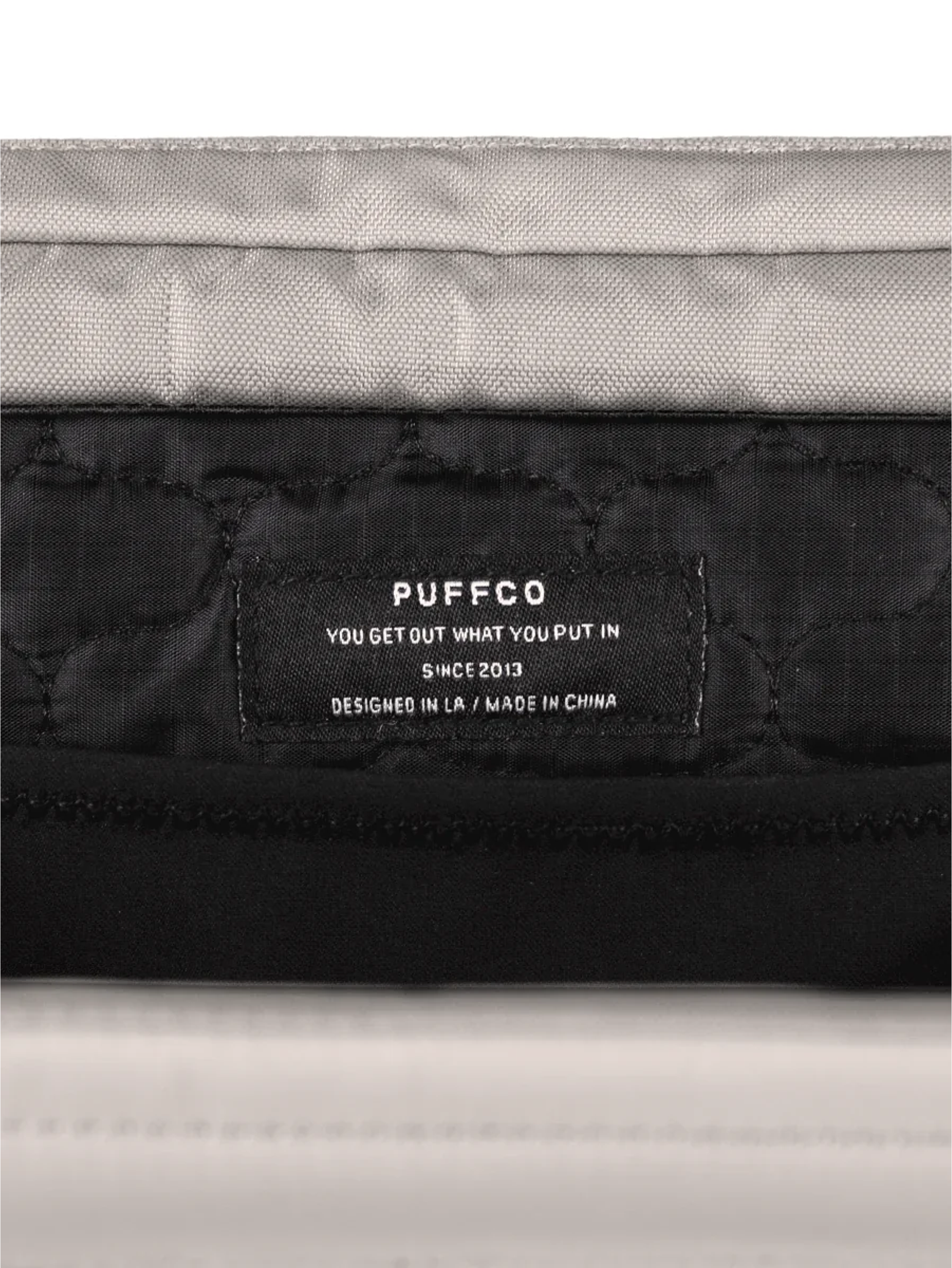 Proxy Travel Bag Dessert-Puffco 4
