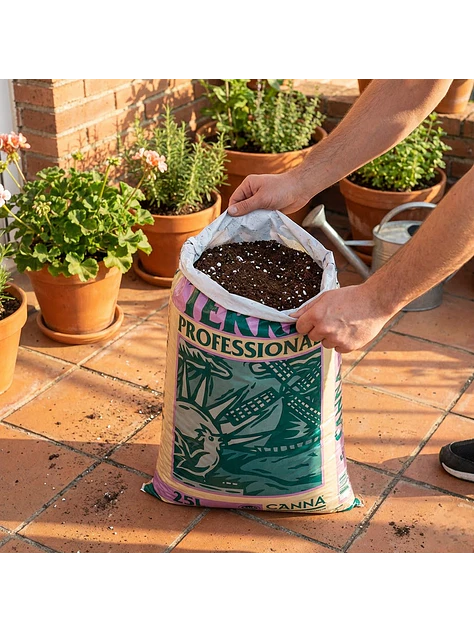 Sustrato Canna Terra Professional -Canna 2