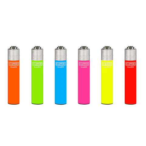 Encendedor Clipper Recargable Slim Solid Fluo – Diseño Surtido (Unidad)