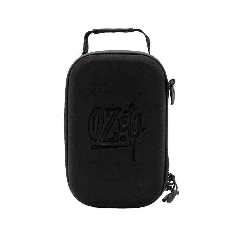 CASE XL LOGO GRANDE NEGRO-OZETA 2