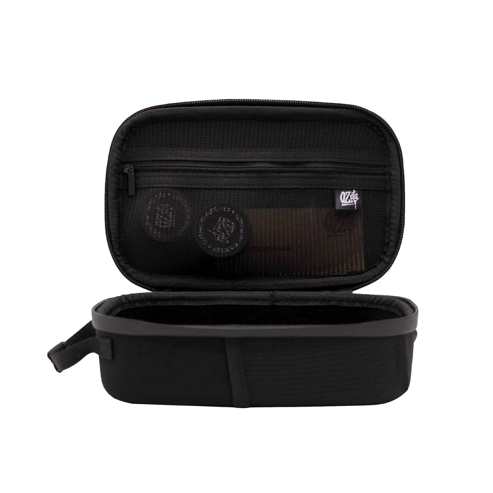 CASE XL LOGO GRANDE NEGRO-OZETA 6