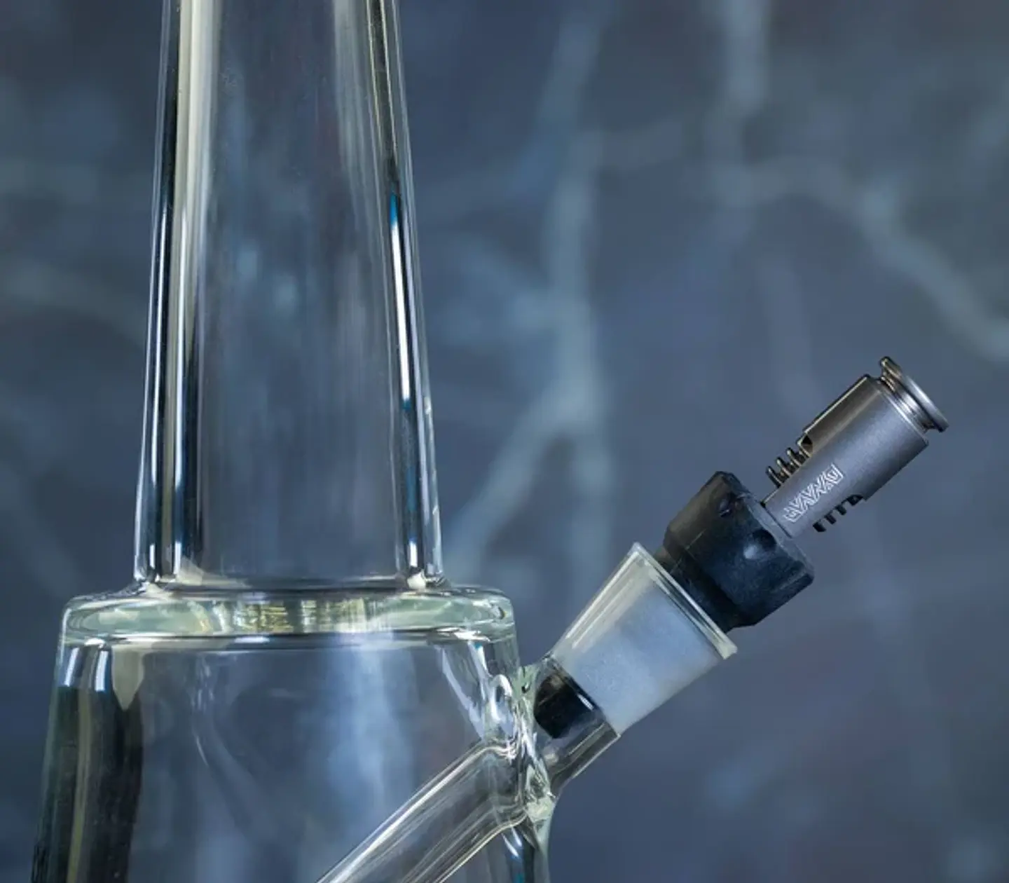 The Bonger Black Adaptador Bong- Dynavap 3