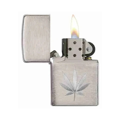 CHROME MARIJUANA LEAF DESIGN-ZIPPO 