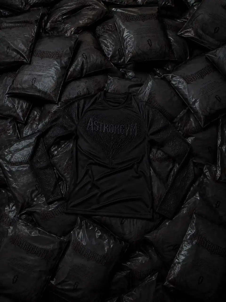 COMPRESSION DARK VEIL // BLACK VEIN 5