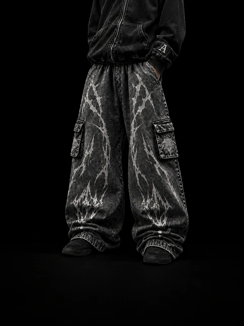 THORNED SHADOW — BAGGY CARGO