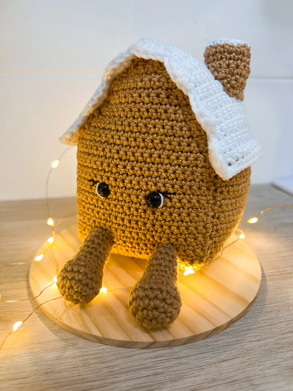 Gigi - Gingerbread House Amigurumi 1
