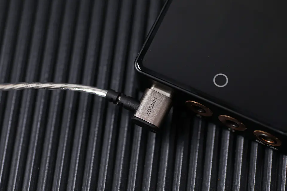 Simgot EW300 DSP — Cable USB-C 14