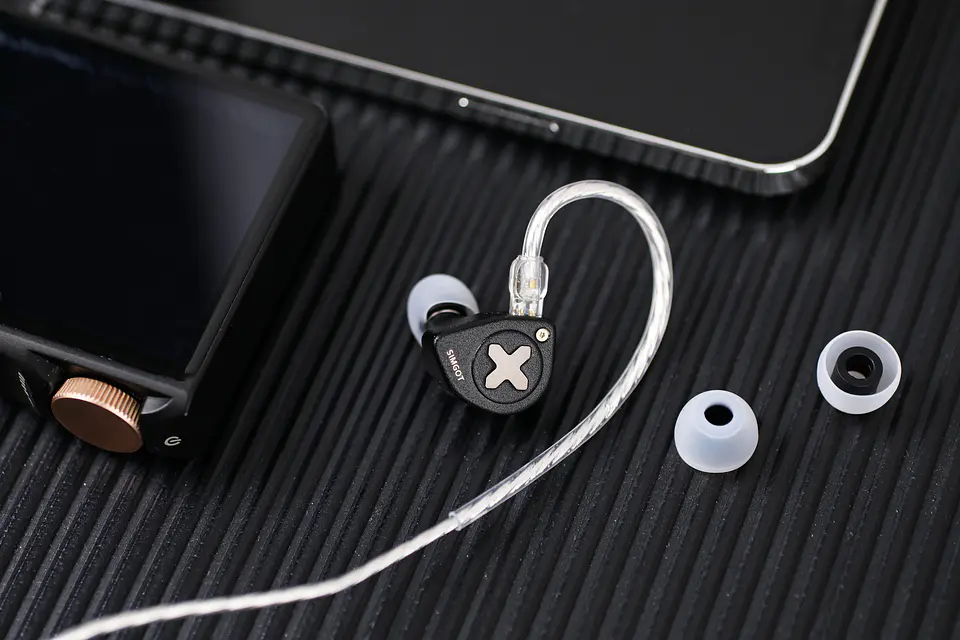 Simgot EW300 DSP — Cable USB-C 19