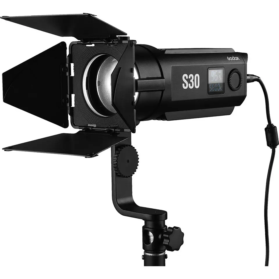 Godox S30 x 3 Maleta de 3 Luces Led Enfocable Con Accesorios S30-D 5