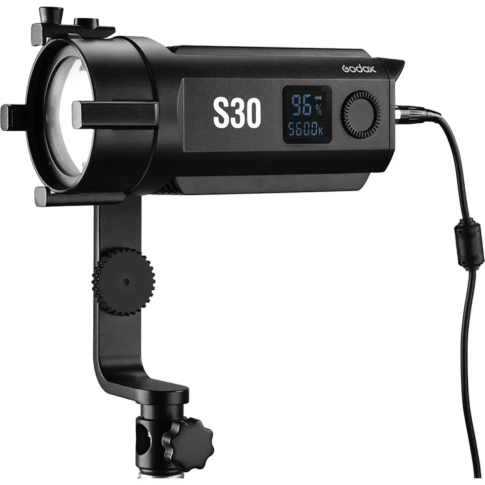 Godox S30 x 3 Maleta de 3 Luces Led Enfocable Con Accesorios S30-D 15