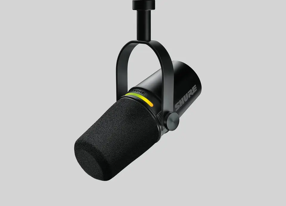 Shure MV7+-W · Micrófono 1